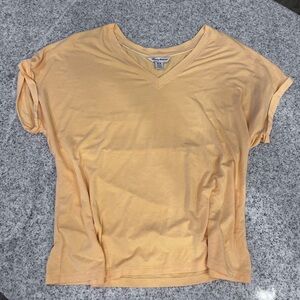 Tommy Bahama Peach Short Sleeve V-Neck Tee